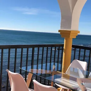 https://balcon-del-mar-2-3-a-apartament-on-the-beach-front.es-andalucia.com